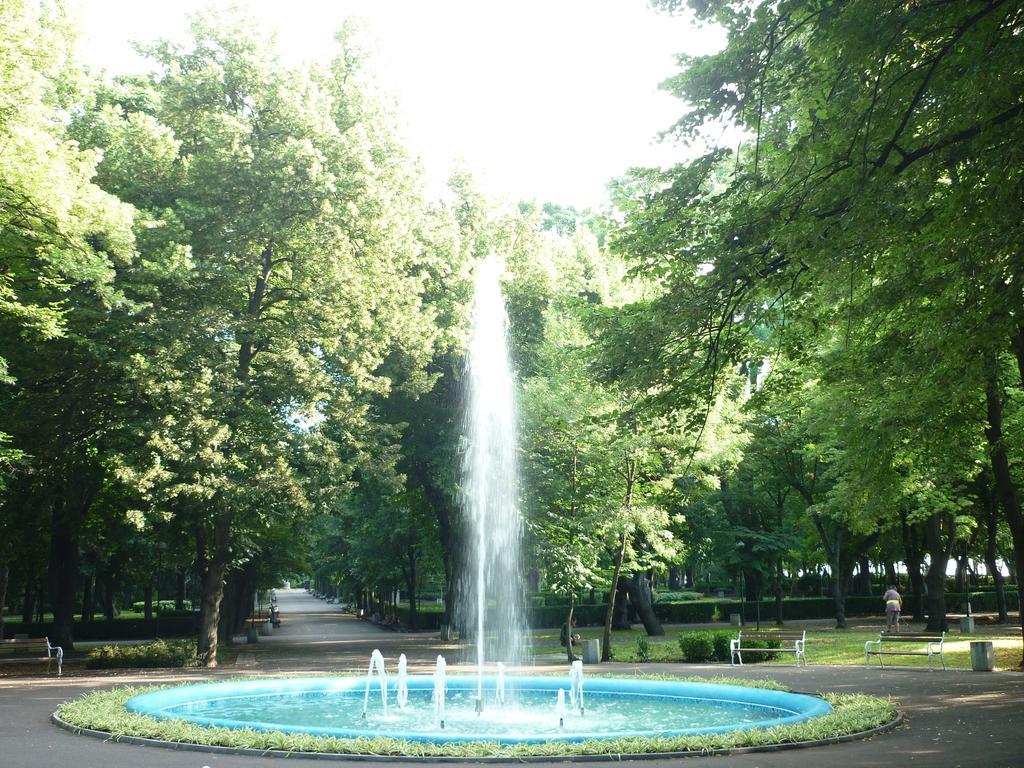 Sea Garden Plaza Apartment - Free Parking Burgas Ruang foto