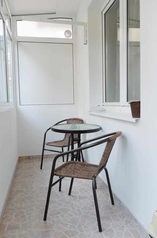 Sea Garden Plaza Apartment - Free Parking Burgas Bagian luar foto